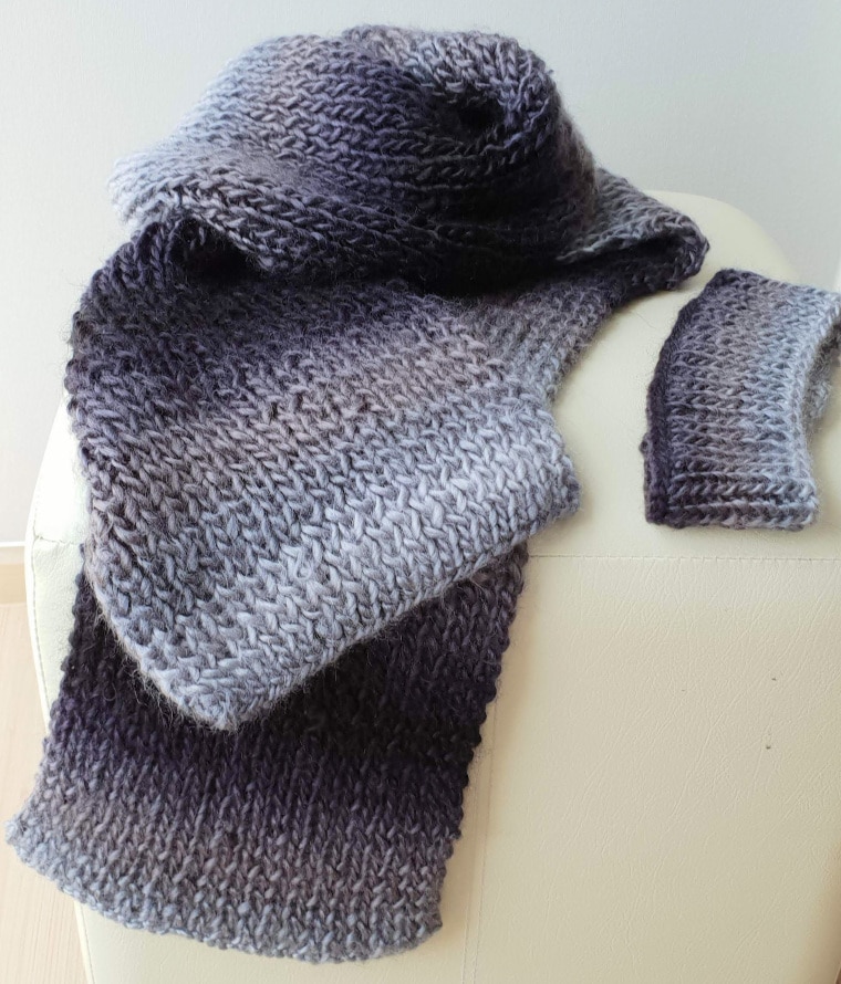 Cover image of the Knit Winter Nights Set